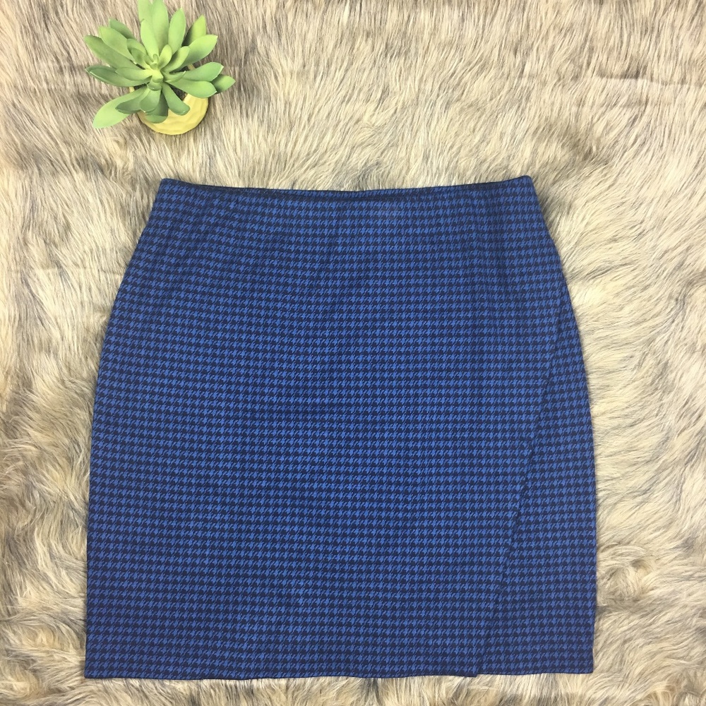 J. Jill Blue Houndstooth Midi Skirt